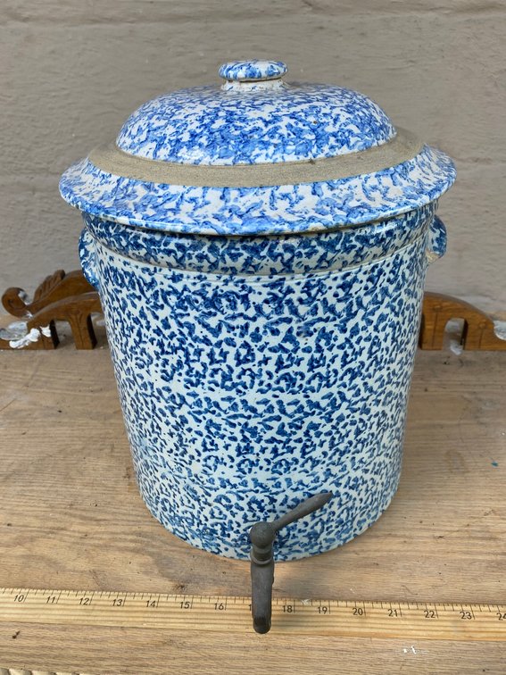 Stoneware water cooler-spongeware decorated