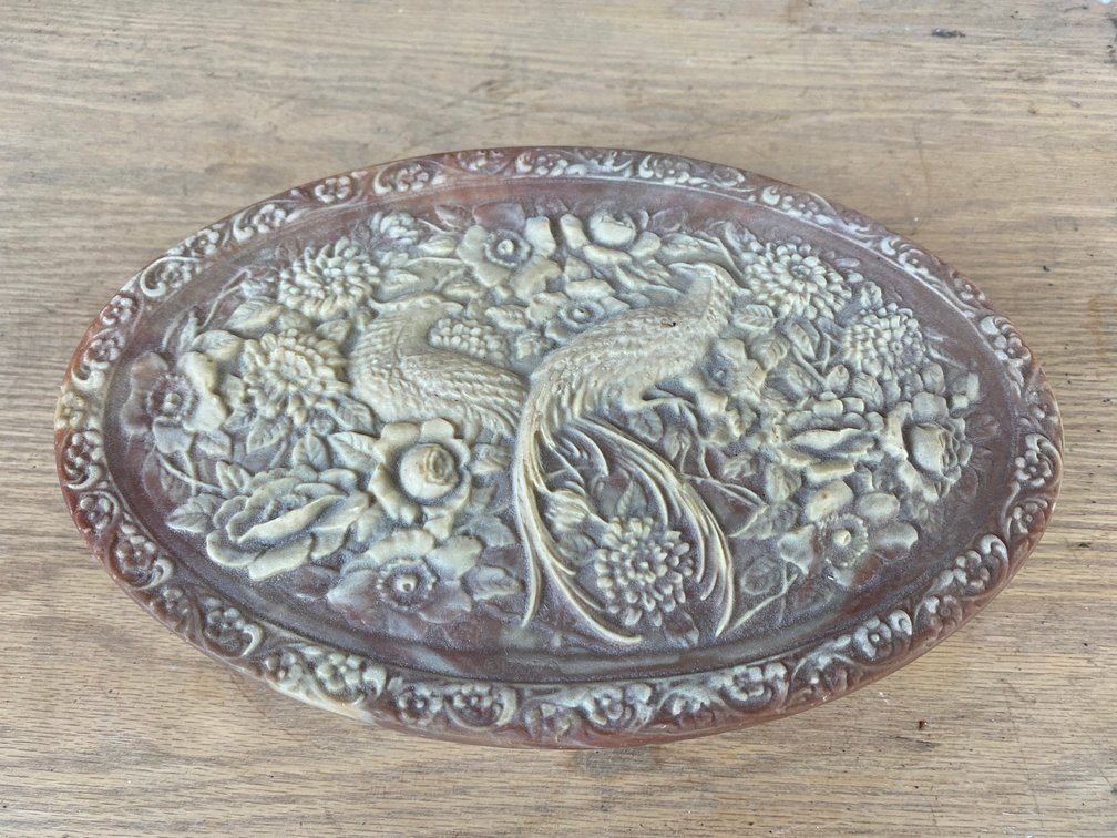 Alabaster jewelry box