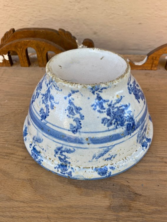 Stoneware decorated mixing bowl