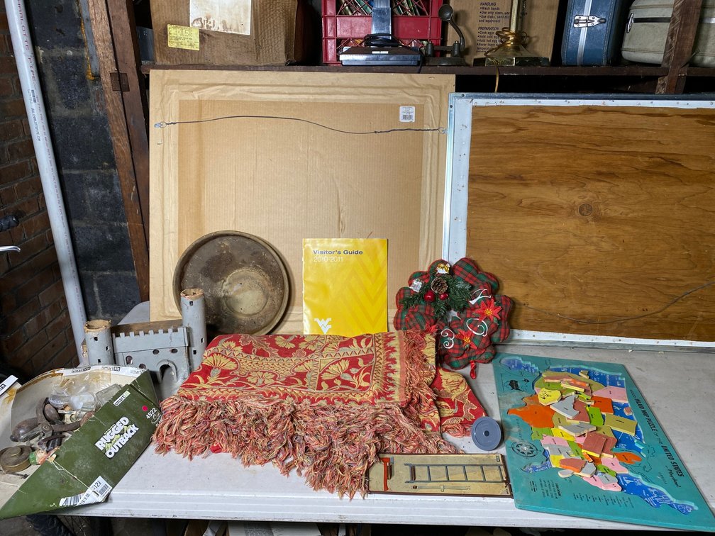 Vintage blanket, US puzzle, brass combination lock, misc. items