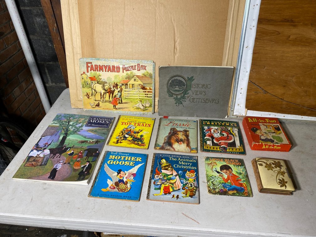 Vintage books including Gettysburg Views