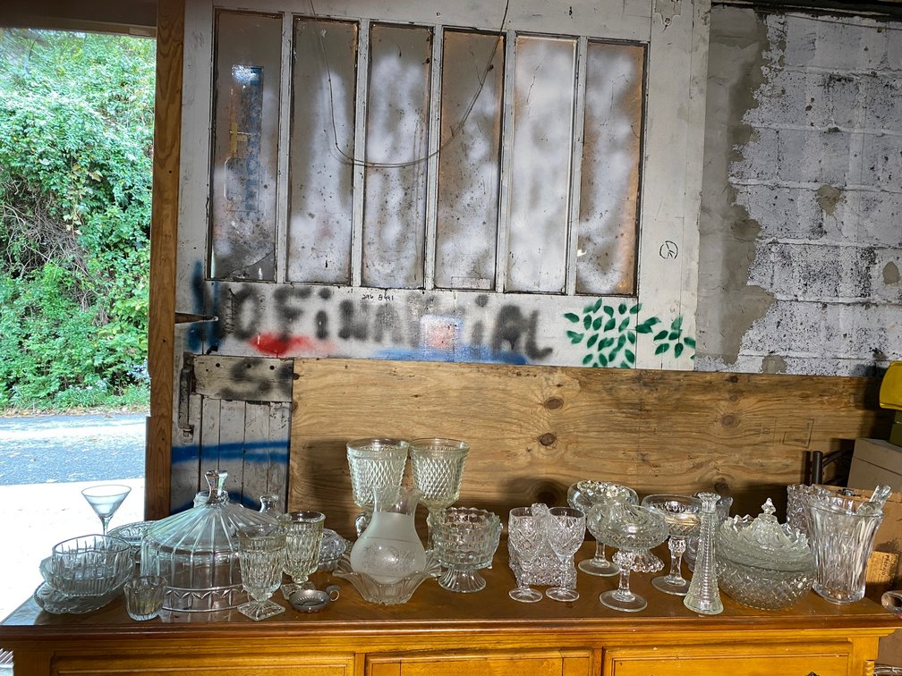 Large lot of glassware