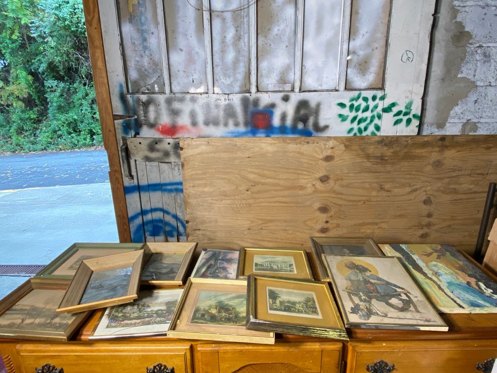 Picture frames, painting, wall hangings, etc.