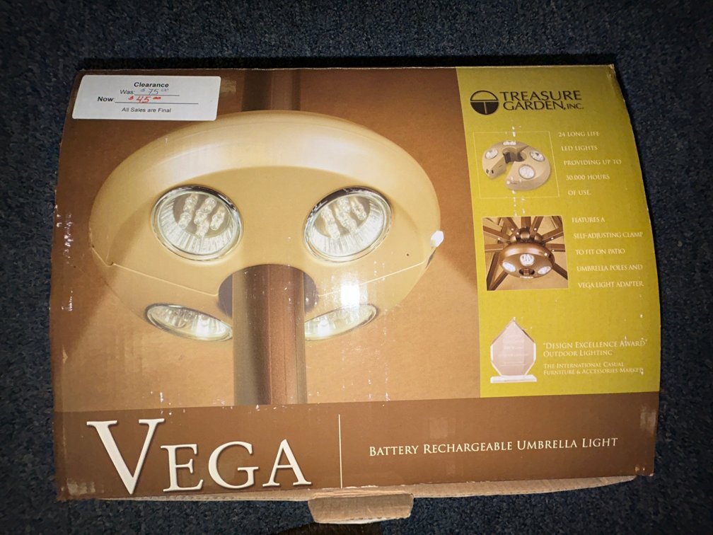 Treasure Garden Vega LED umbrella light, color champagne-floor model