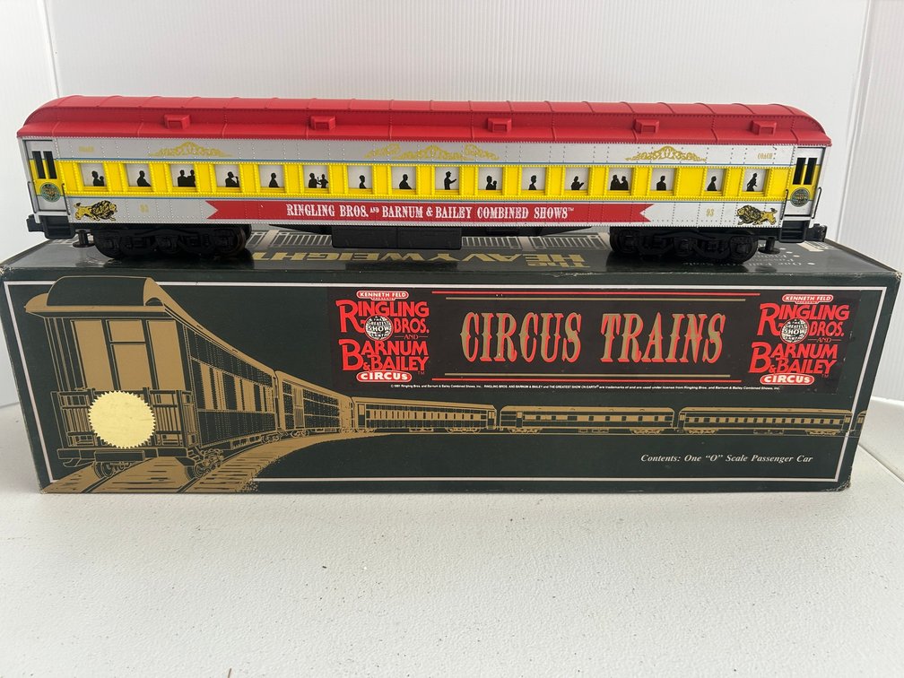 K-Line Ringling Bros. Barnum & Bailey passenger car