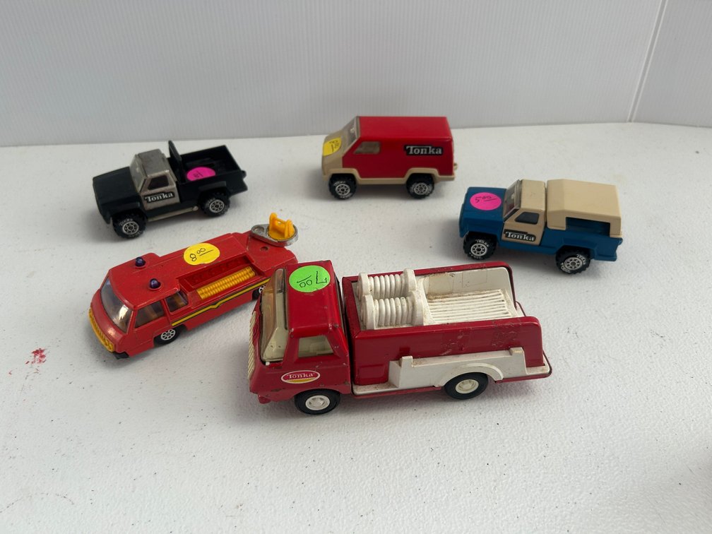 Selection of vintage Tonka Trucks