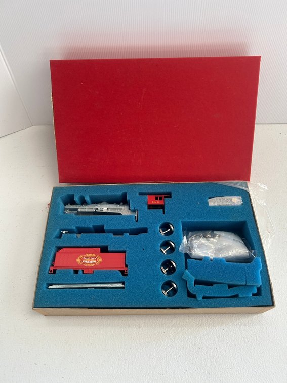 HO Scale Roundhouse brand locomotive kit-2-8-0 Harriman Consolidation