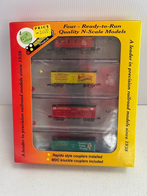 Roundhouse Products Ready to Run N Scale rolling stock