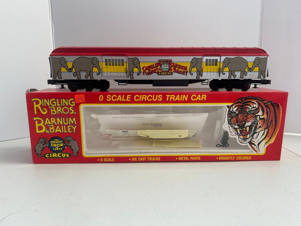 O Scale Ringling Bros. Barnum & Bailey Circus theme train car