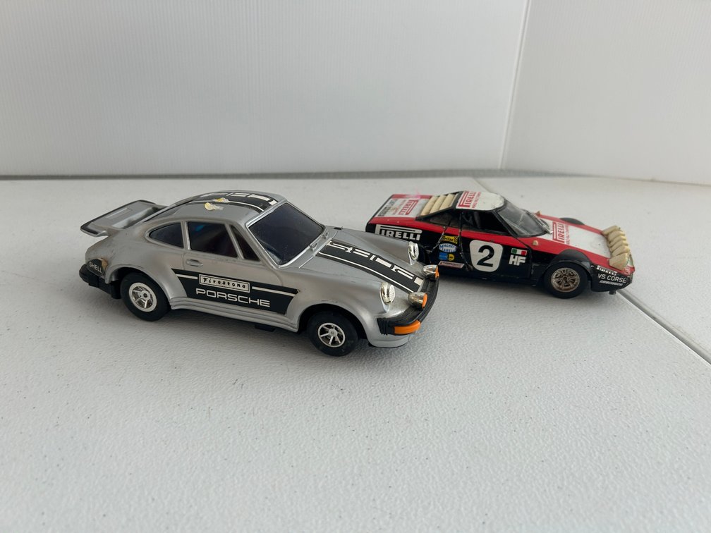 2 Vintage toy cars