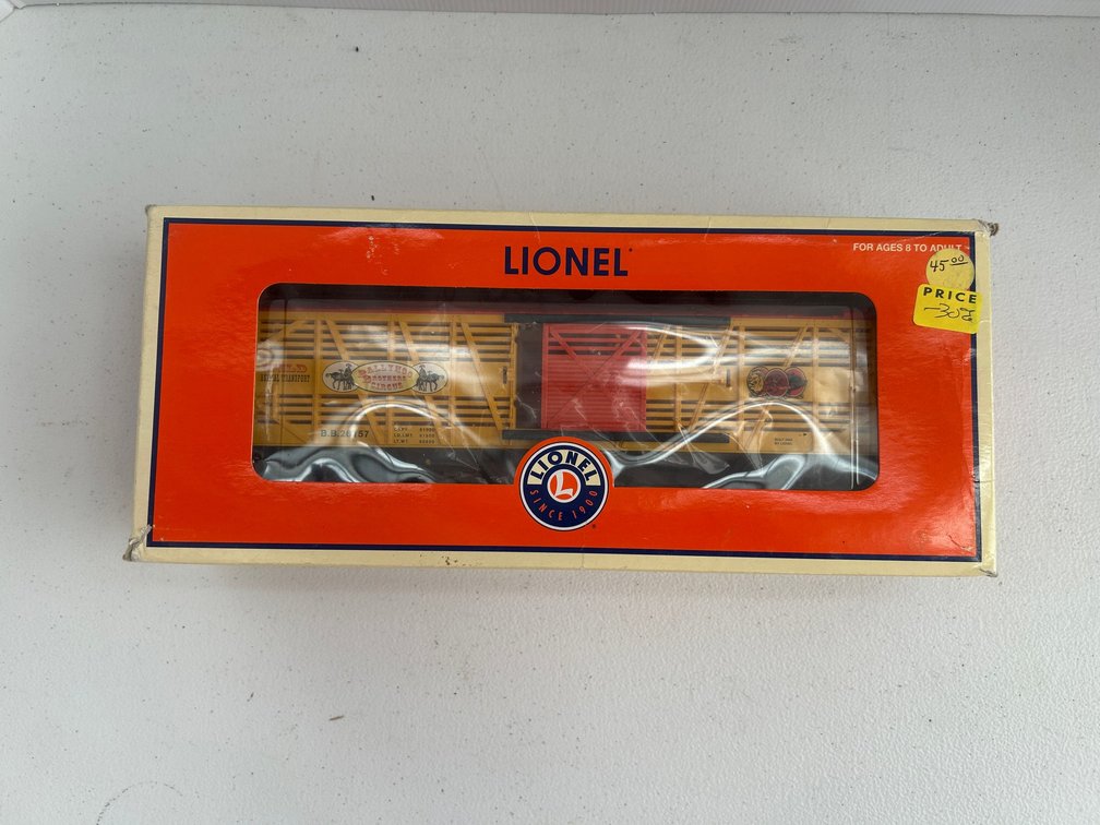 Lionel Ballyhoo Brothers circus stock car with animal