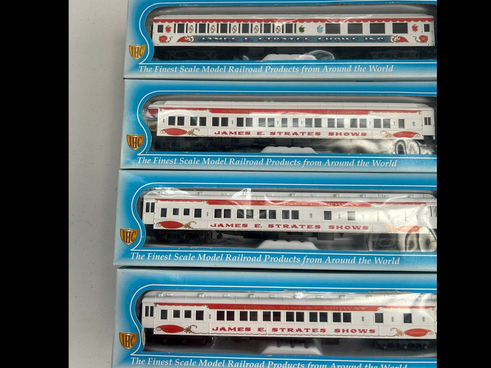 Set of 4 James E Strate's passenger cars