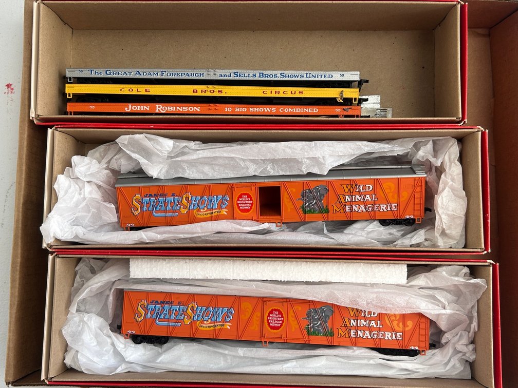 Selection of HO Scale rolling stock