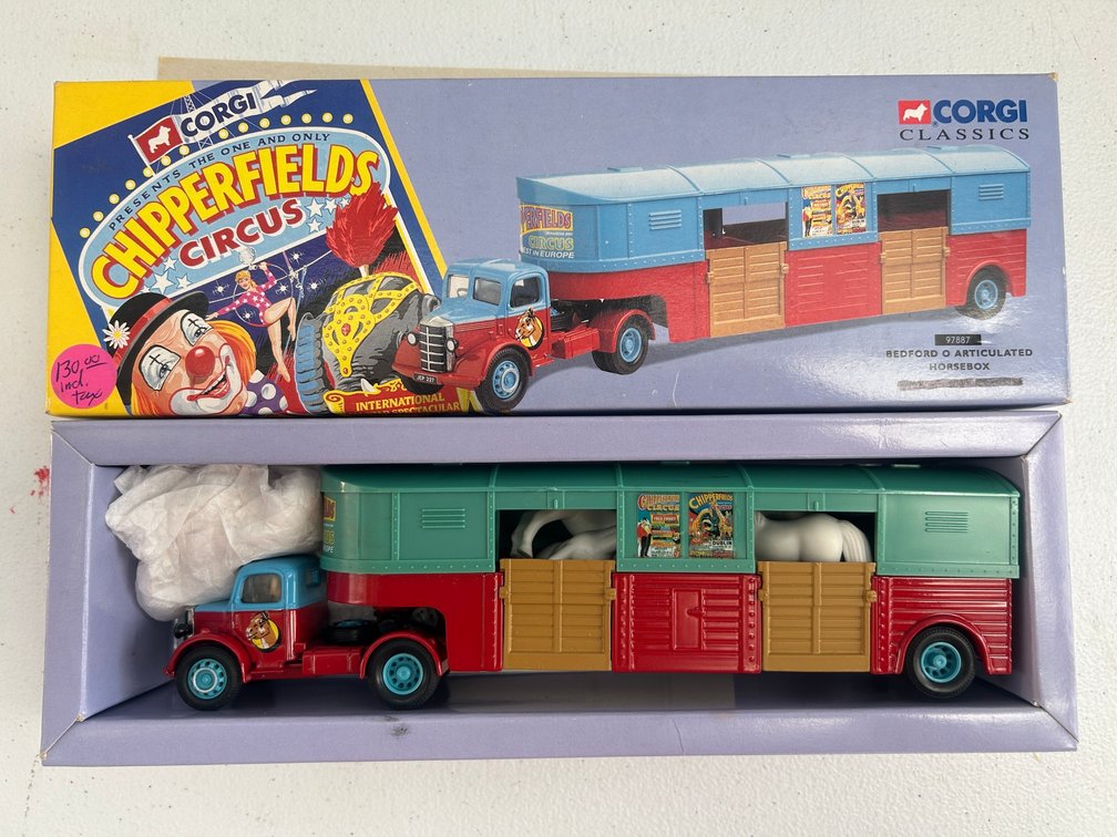 Corgi Chipperfield Circus truck and trailer