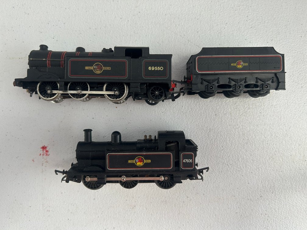 2 European HO Scale locomotives