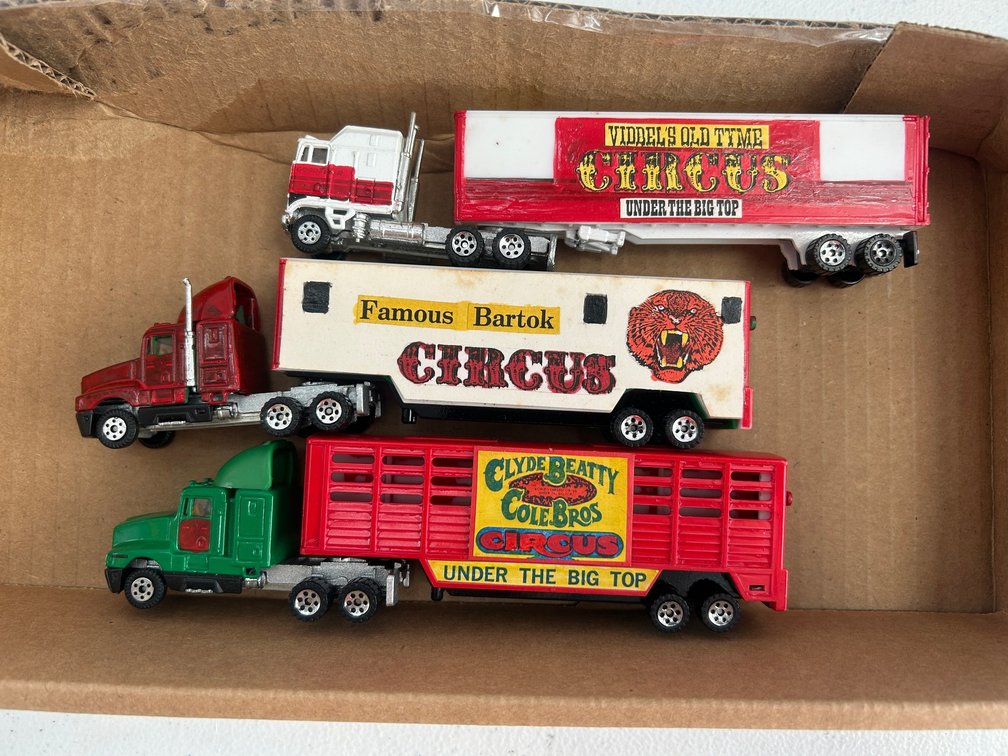 Selection of HO Scale tractor and trailer