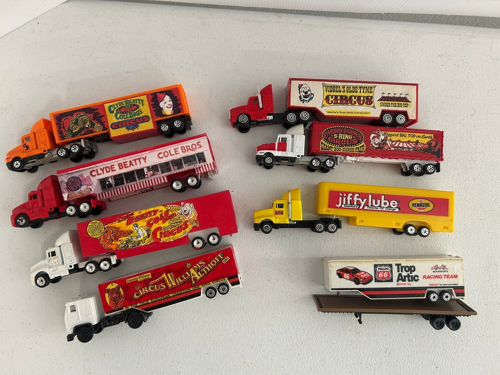 Selection of HO Scale circus theme trucks and trailers