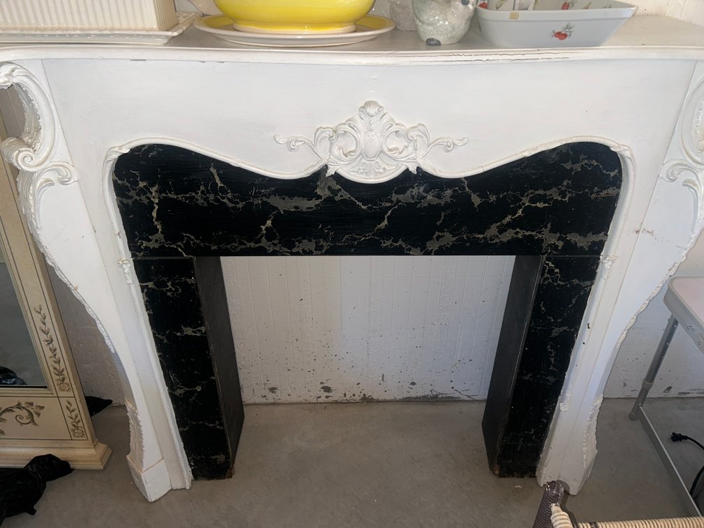Antique Mantle