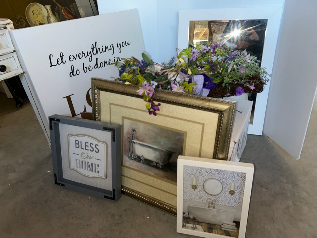 Decorative Florals, Mirror, Decorative Pictures