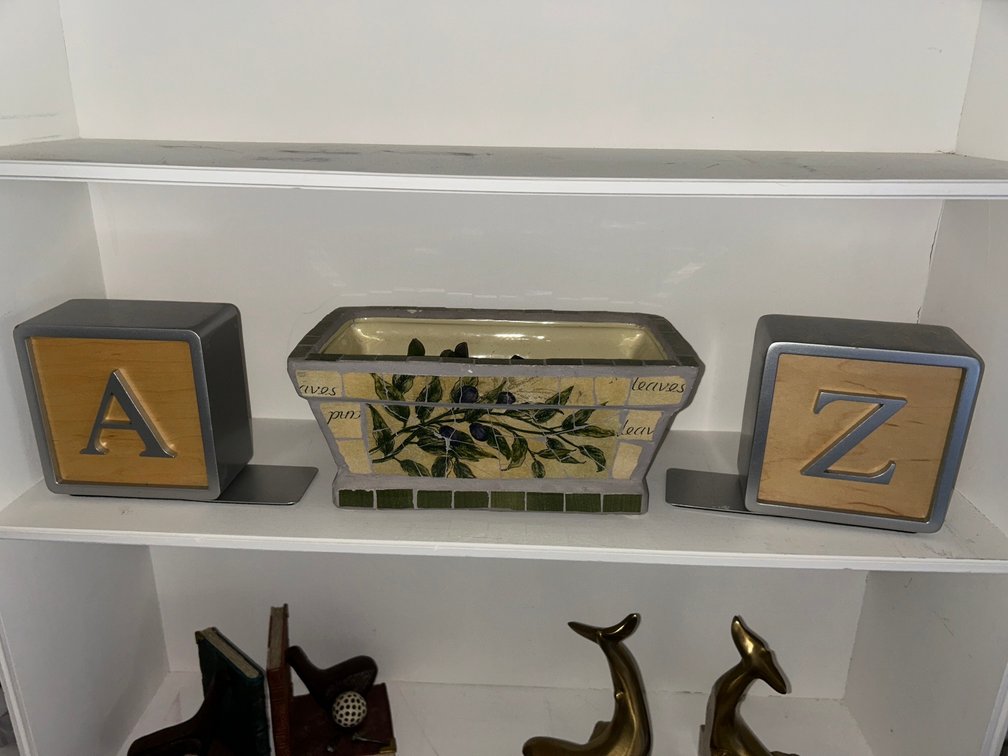 Anz Book Ends with Planter