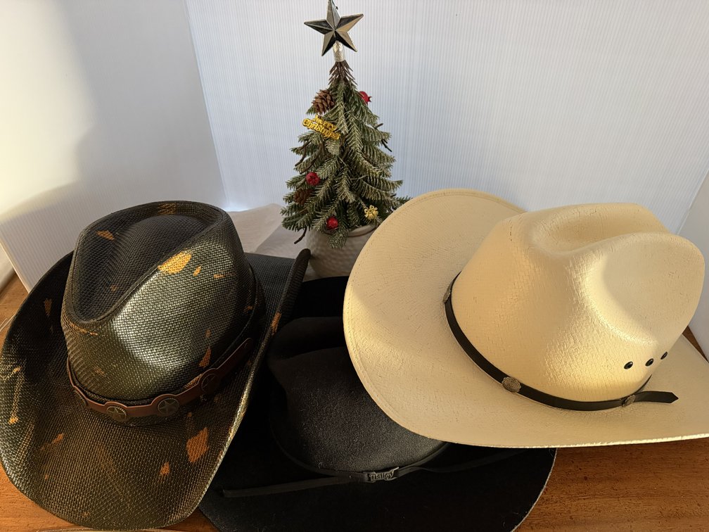 3 cowboy hats