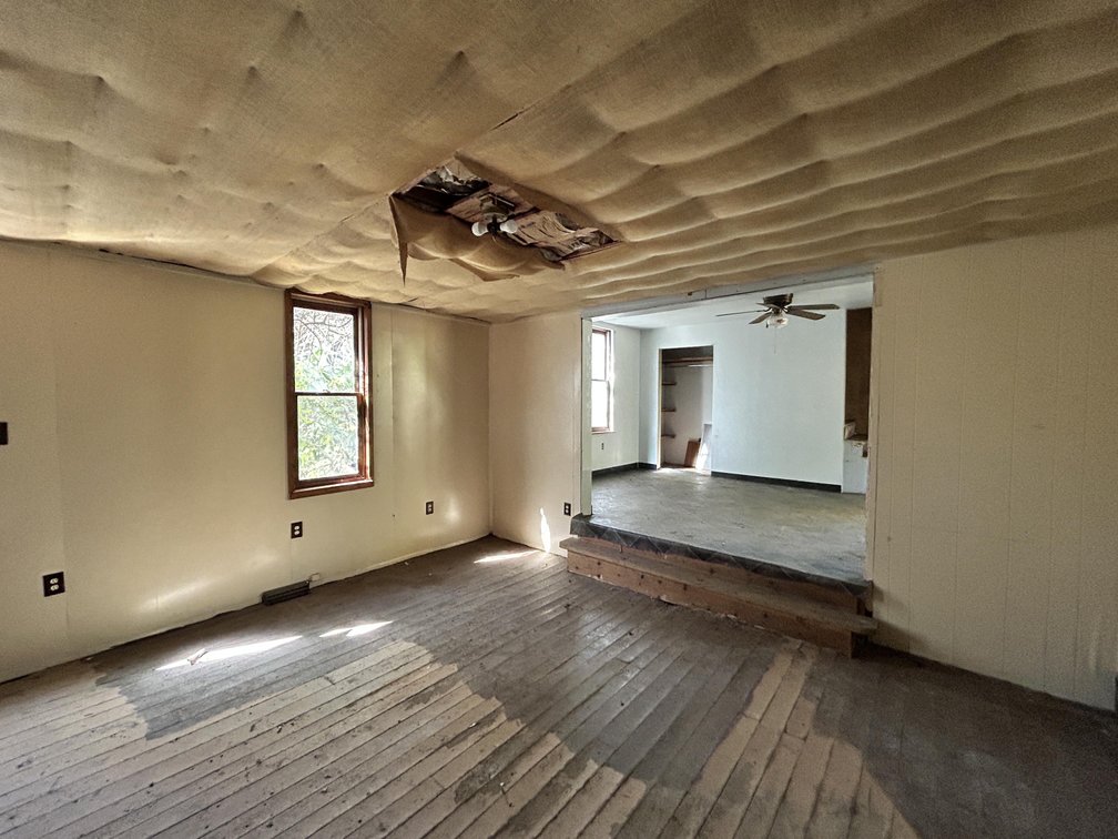 Image for 4 Bedroom on 1.75 Acres with Minerals Selling to the Highest Bidder