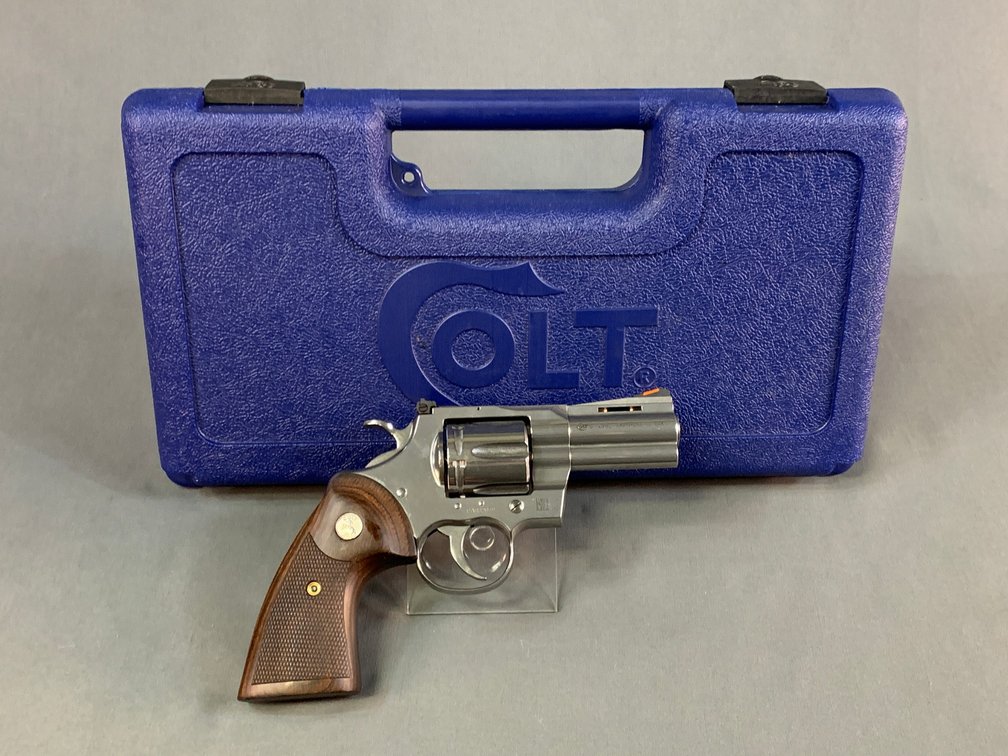 [46]  Colt Python .357 Mag | SN:RA332079