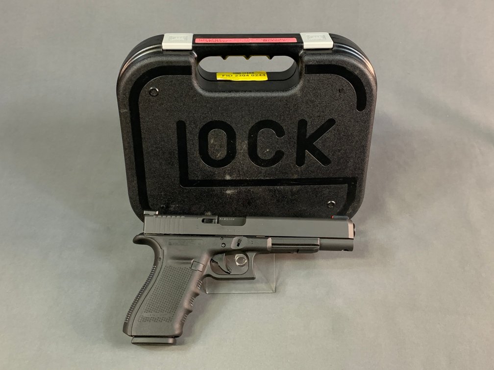 [86]  Glock 40 Gen 4 10mm | SN:AGWX840
