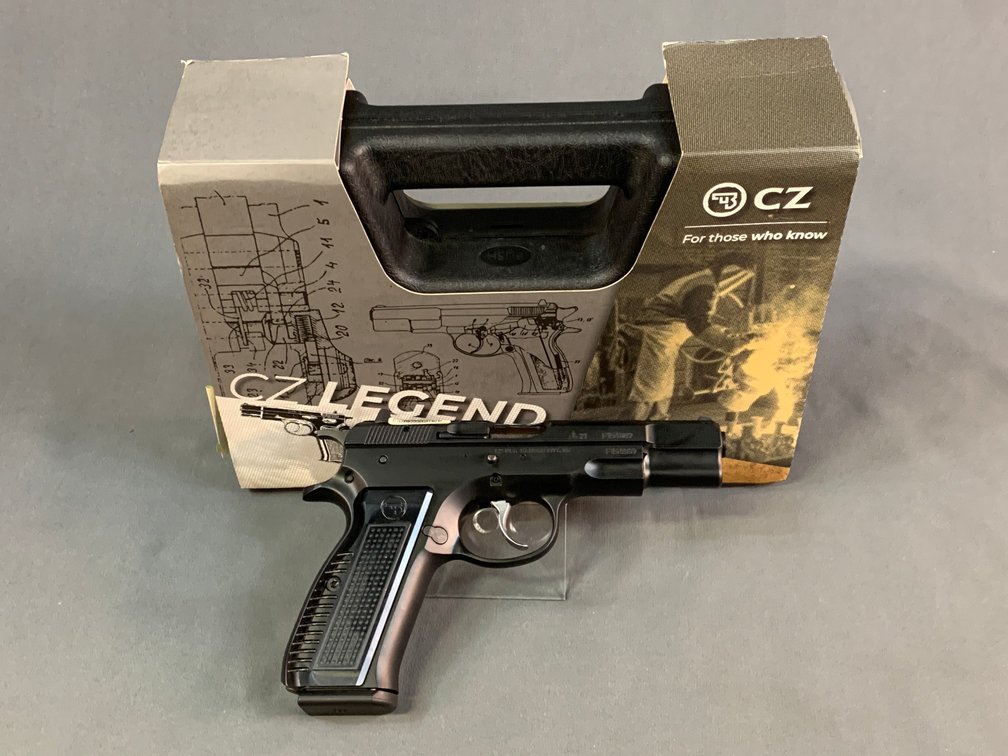 [51]  CZ CZ75B Retro 9mm Luger | SN:F154089