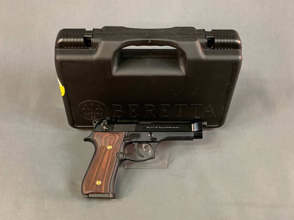 [14]  Beretta 92FS 9mm Para | SN:BER799477