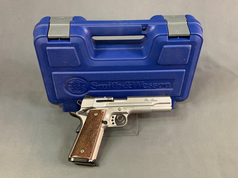 [210]  Smith & Wesson SW1911 Pro Series 9mm | SN:UCU4820