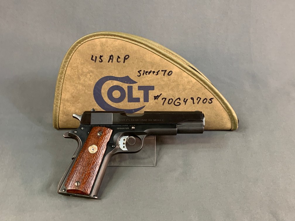 [37]  Colt Govt Model Mk IV/Series 70 .45 ACP | SN:70G49705