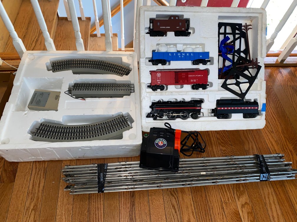 Lionel Train Set
