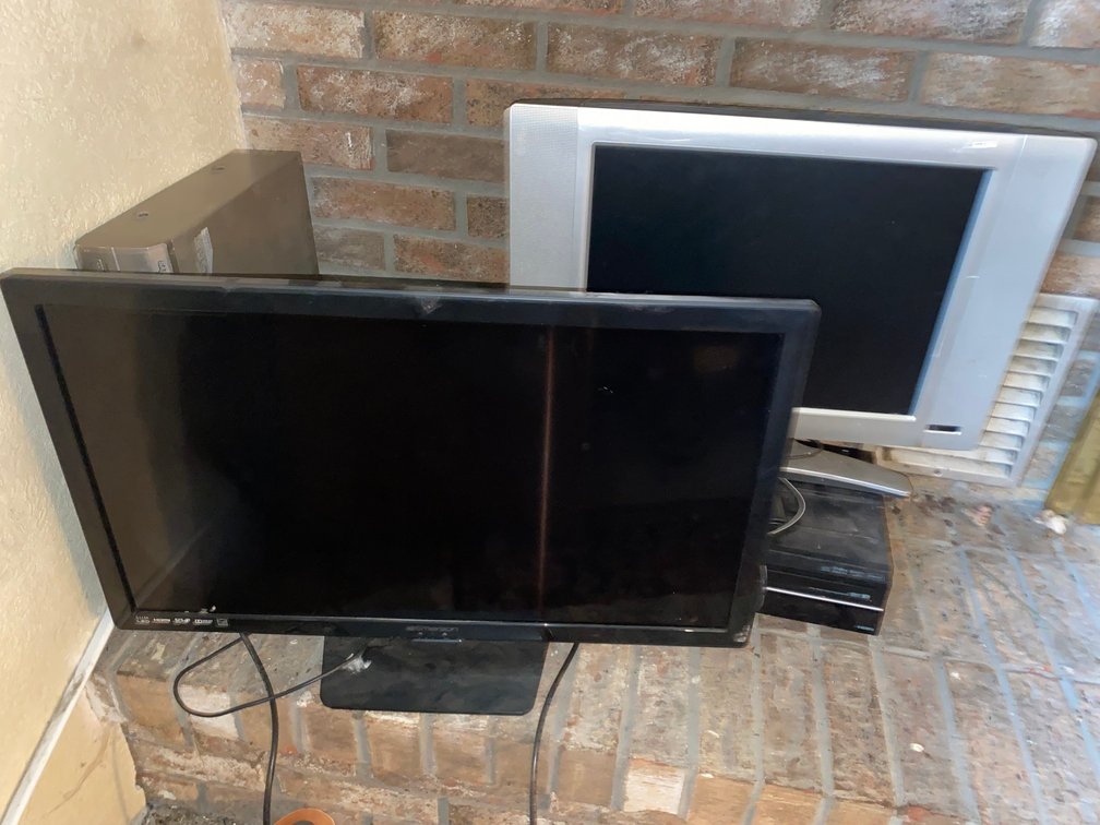 32" Flat Screen TV and 21" Flat Screen TV