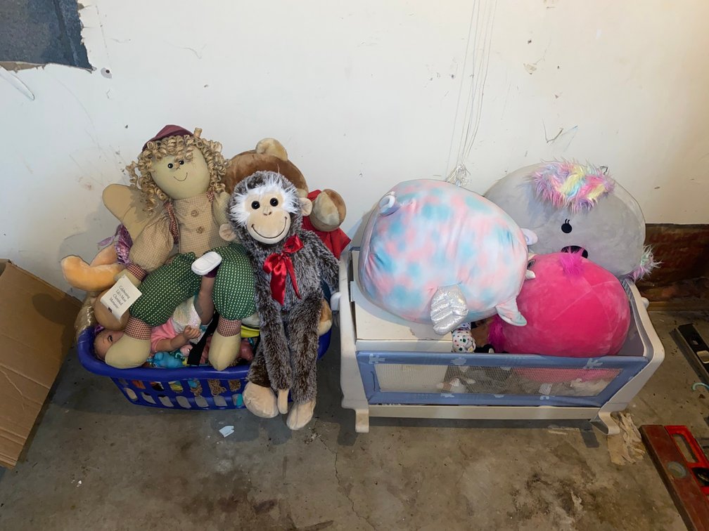 Squishy Pillows, Stuffed Animals