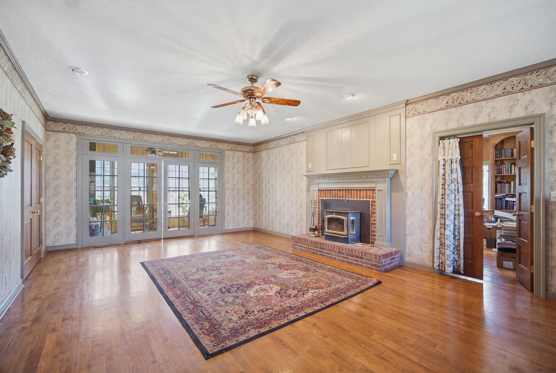 Image for 5 Bedroom Colonial Home on 24 Acres in Hardy County