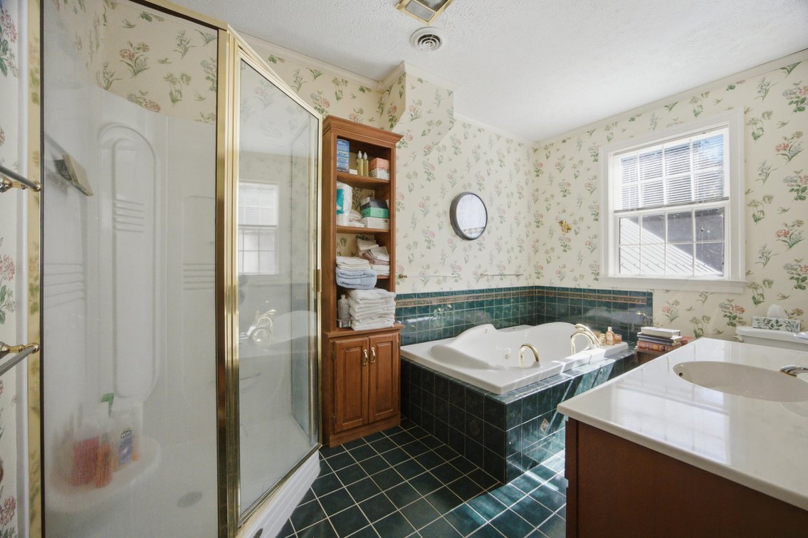 Image for 5 Bedroom Colonial Home on 24 Acres in Hardy County