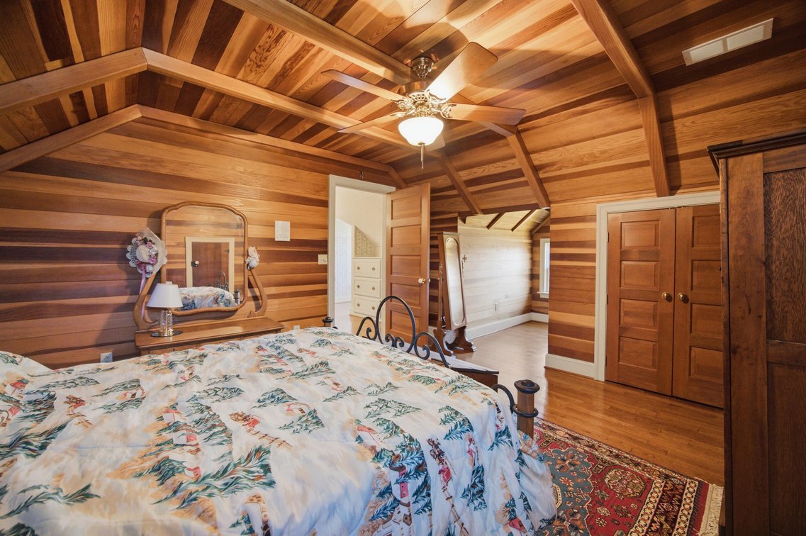 Image for 5 Bedroom Colonial Home on 24 Acres in Hardy County