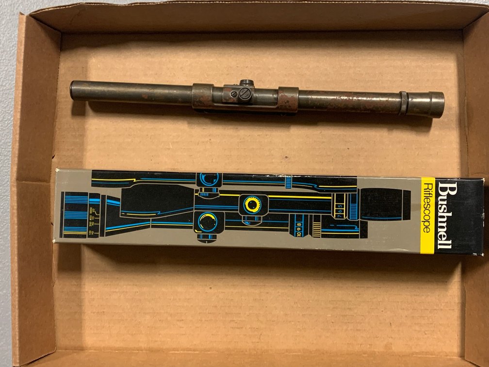 [3174]  Bushnell Super Chief in box plus other small tube vintage rifle scope