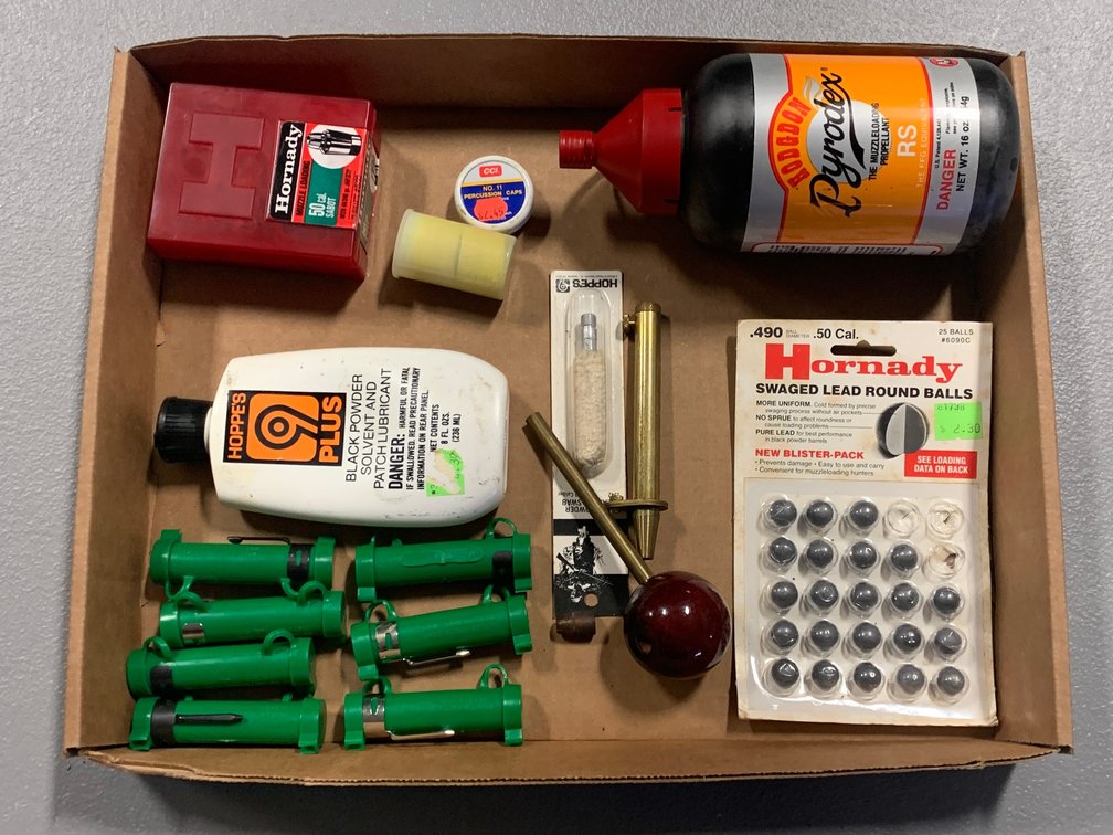 [3471]  Assorted Muzzleloader's Supplies