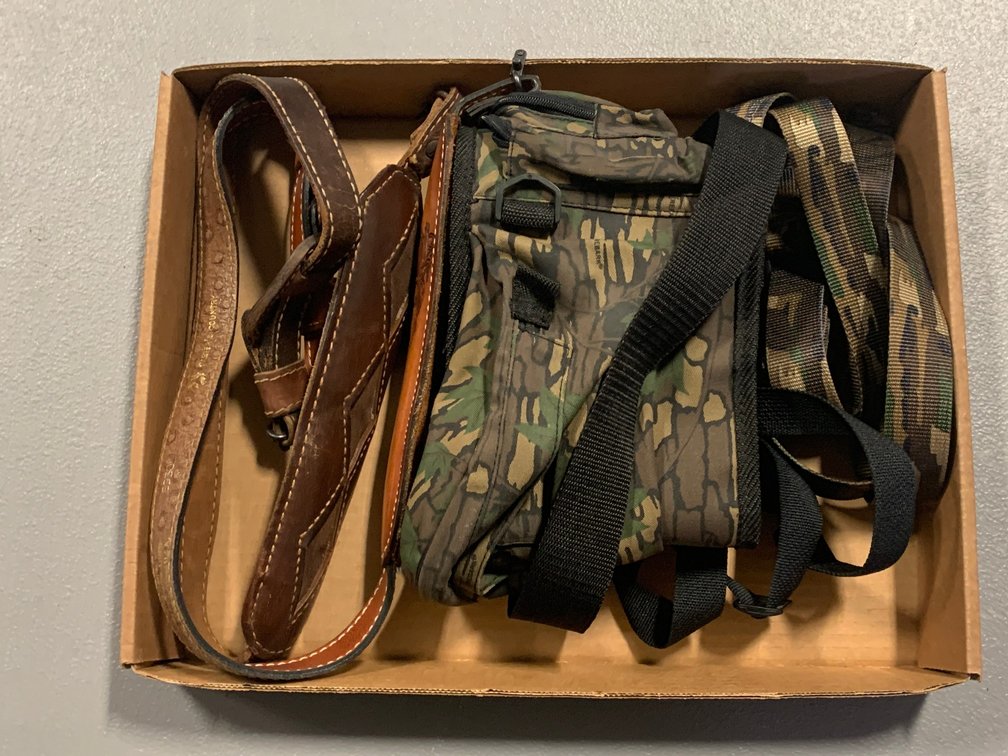 [3295]  Slings and a Fanny Pack