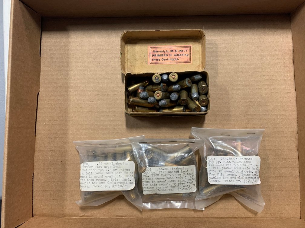 [2098]  Ammo Lot: .44-40 Win