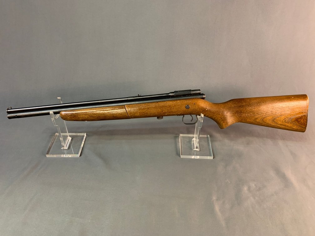 [3158]  Crosman 140 .22 cal Air Rifle
