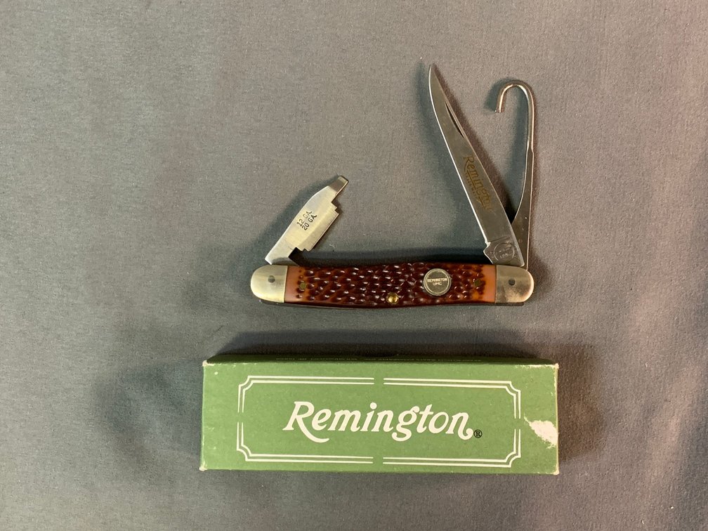 [3016]  Remington R1 Upland Knife with Box