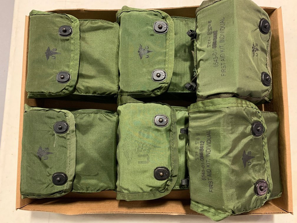 [3385]  Six US Surplus First Aid Kits