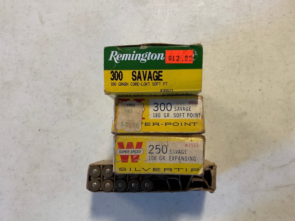 [2140]  Ammo Lot: .300 Sav & .250 Sav