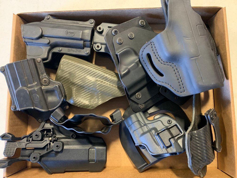 [3280]  Holsters