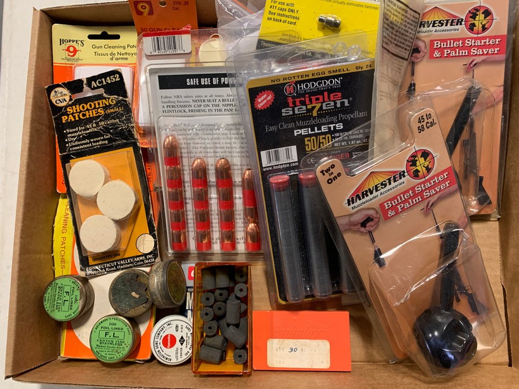 [2395]  Muzzleloader's Items: Bullet, Patches, Sabots, Ball Starter, Etc