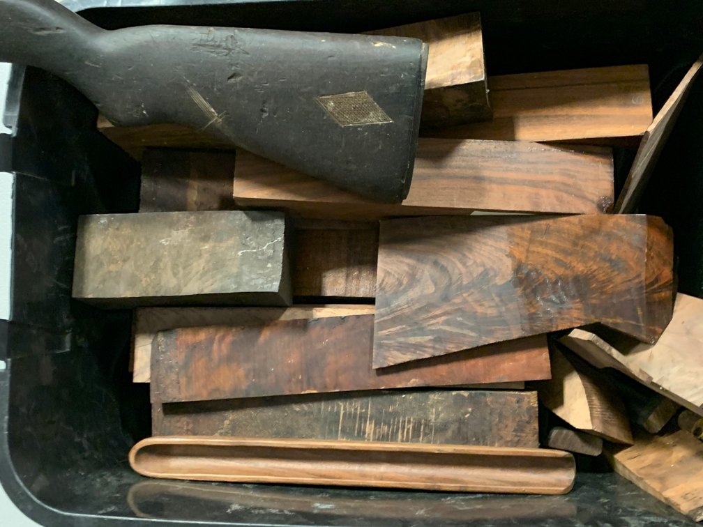 [3237]  Gun Stock Blanks