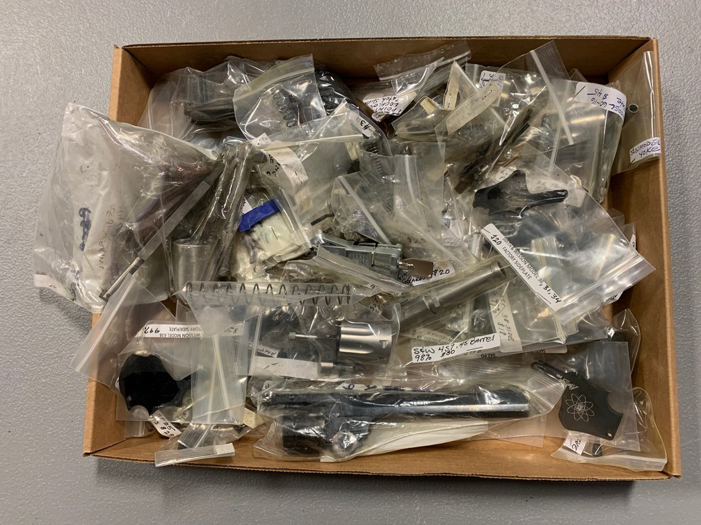 [3300]  Gun Parts and Pieces: Cylinders, Barrels, Etc
